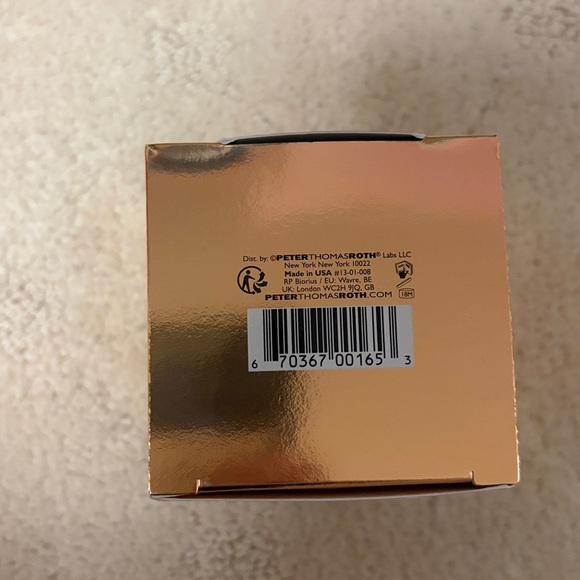 Brand New in Box Peter Thomas Roth Luxury 24K Gold Mask 150 ML / 5.0 FL OZ Large